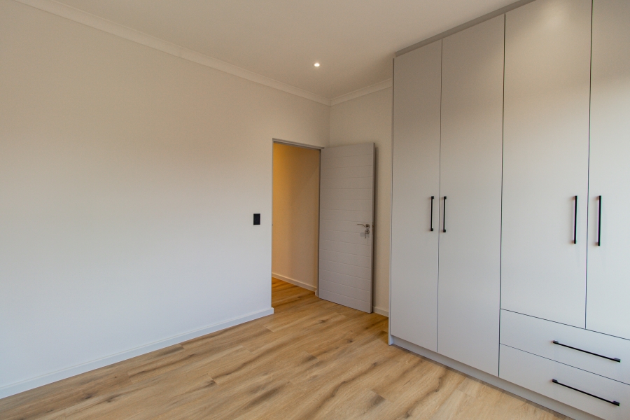 To Let 3 Bedroom Property for Rent in Bizweni Western Cape